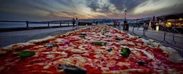 Pizza da 2 chilometri, a Napoli si lavora per il Guinness