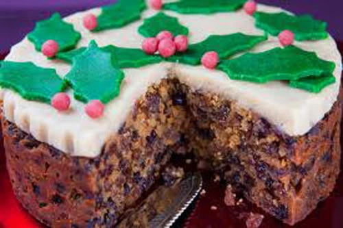 irish-christmas-cake-ireland-33139733-500-333